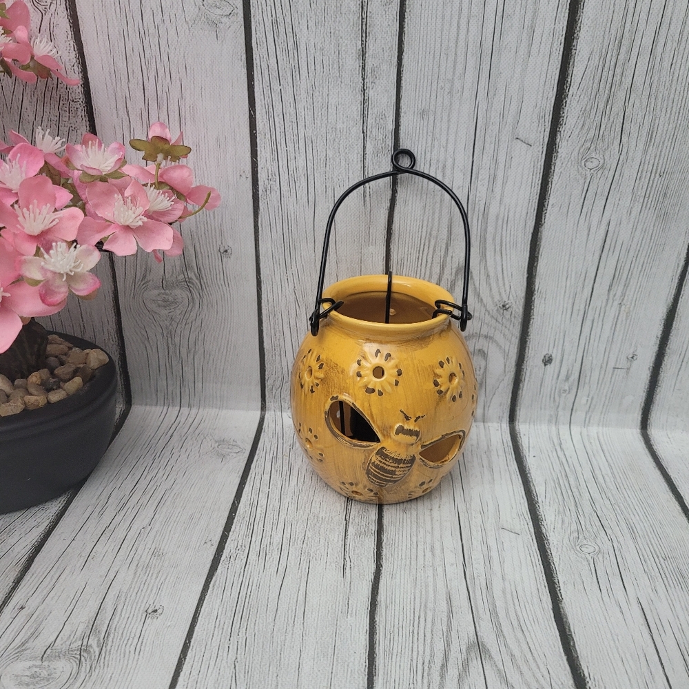 Yankee Candle Tabletop Votive Holder - Bee